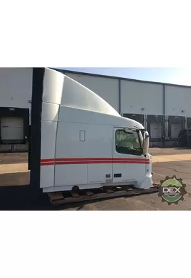 VOLVO VNL630 Cab