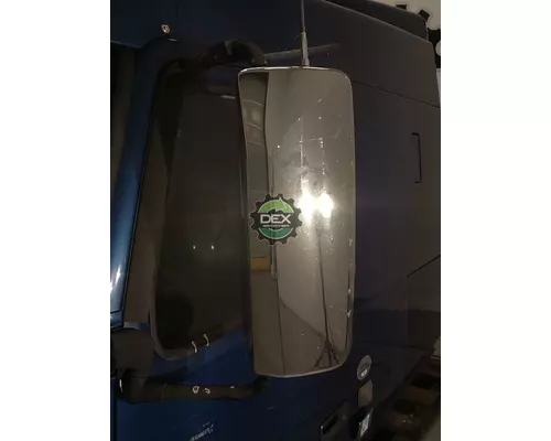 VOLVO VNL630 Cab