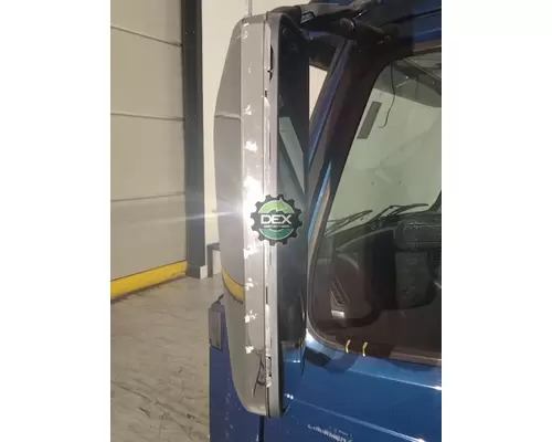 VOLVO VNL630 Cab
