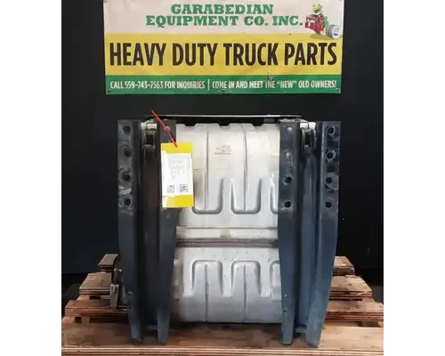 VOLVO VNL630 DPF (Diesel Particulate Filter)