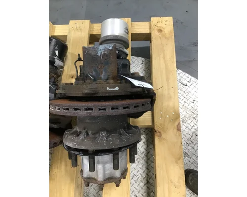 VOLVO VNL630 Hub