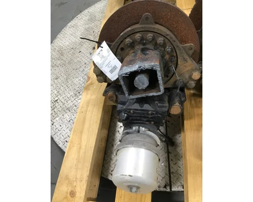 VOLVO VNL630 Hub