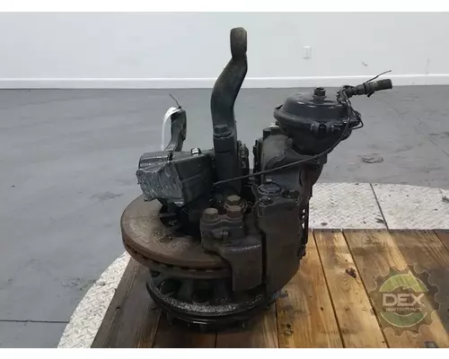 VOLVO VNL630 Hub