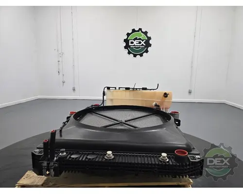 VOLVO VNL630 Radiator