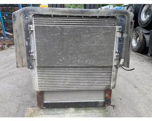 VOLVO VNL630 Radiator