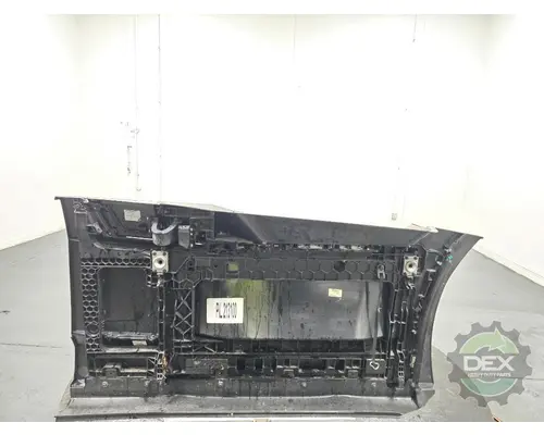 VOLVO VNL640 1644 bulb socket