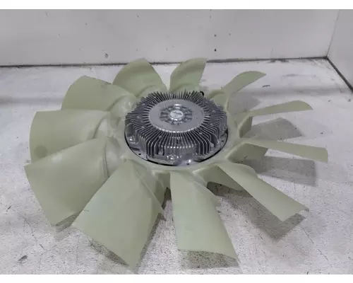 VOLVO VNL640 2634 fan drive