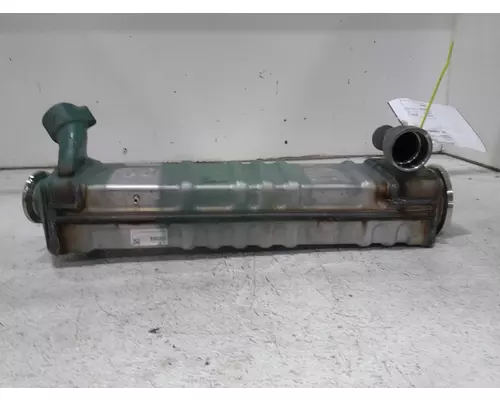 VOLVO VNL640 2932 cooler