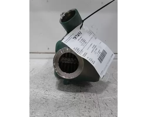 VOLVO VNL640 2932 cooler