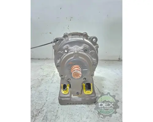 VOLVO VNL640 6422 steering gear, servo complete