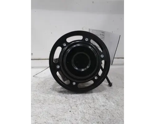 VOLVO VNL640 Air Conditioner Compressor