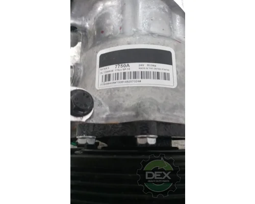 VOLVO VNL640 Air Conditioner Compressor