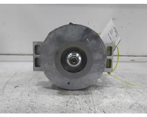 VOLVO VNL640 Alternator