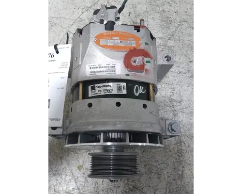 VOLVO VNL640 Alternator