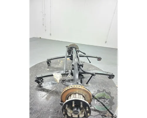 VOLVO VNL640 Axle Assembly, Front (Steer)