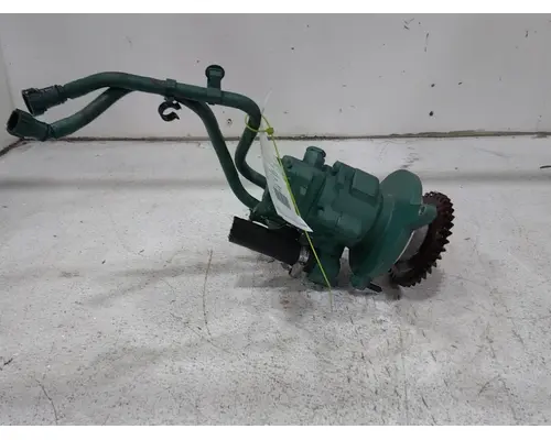 VOLVO VNL640 Power Steering Pump