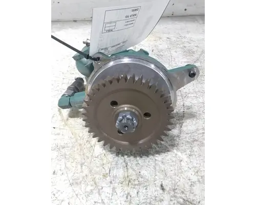 VOLVO VNL640 Power Steering Pump