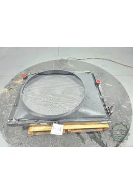 VOLVO VNL640 Radiator