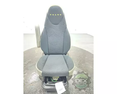VOLVO VNL640 Seat, Front