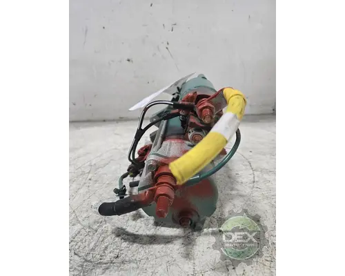 VOLVO VNL640 Starter Motor