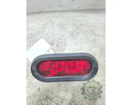 VOLVO VNL640 Tail Lamp