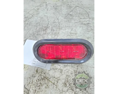 VOLVO VNL640 Tail Lamp