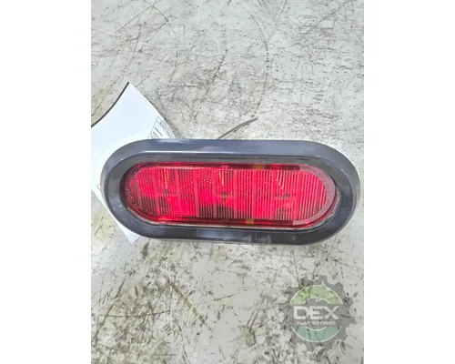 VOLVO VNL640 Tail Lamp