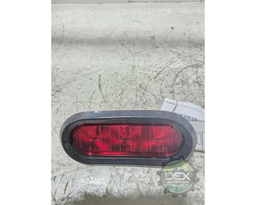 VOLVO VNL640 Tail Lamp