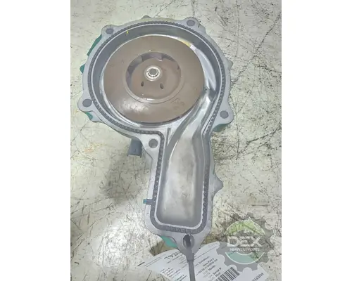 VOLVO VNL640 Water Pump