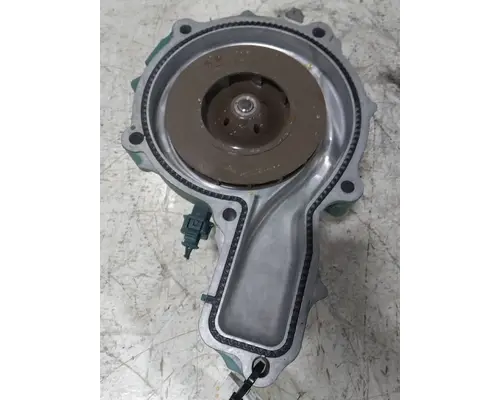 VOLVO VNL640 Water Pump