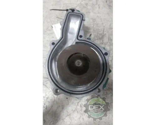 VOLVO VNL640 Water Pump