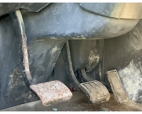 VOLVO VNL64T BrakeClutch Pedal Box