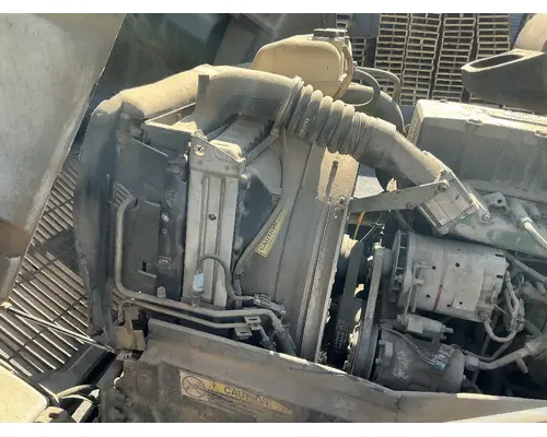 VOLVO VNL64T Cooling Assy. (Rad., Cond., ATAAC)