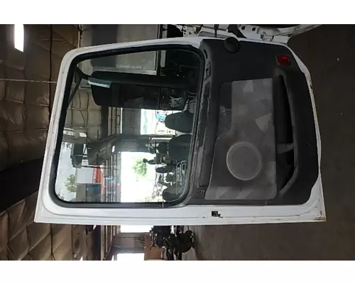 VOLVO VNL64T Door Assembly, Front