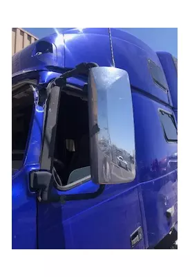 VOLVO VNL64T Side View Mirror