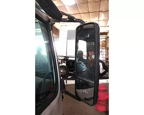 VOLVO VNL64T Side View Mirror