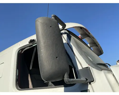 VOLVO VNL64T Side View Mirror
