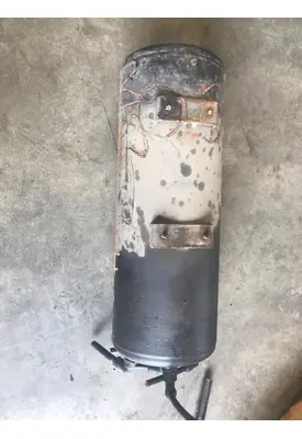 VOLVO VNL64 Air Tank