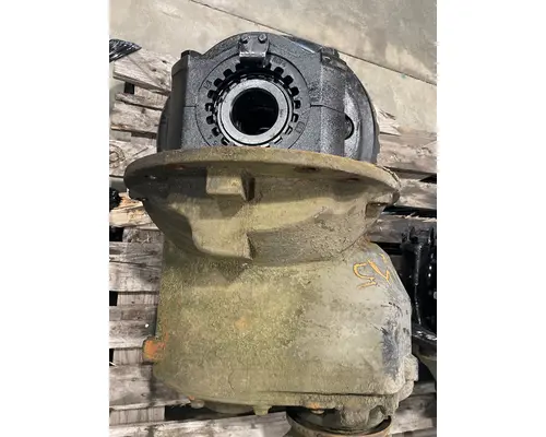 VOLVO VNL64 Differential Assembly (Front, Rear)