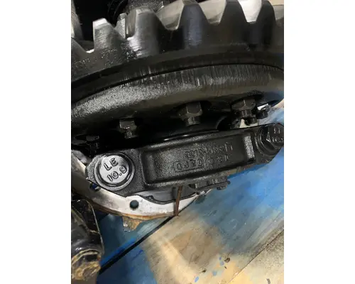 VOLVO VNL64 Differential Assembly (Rear, Rear)