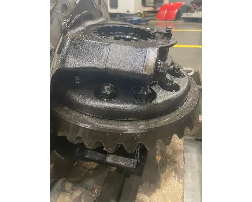 VOLVO VNL64 Differential Assembly (Rear, Rear)