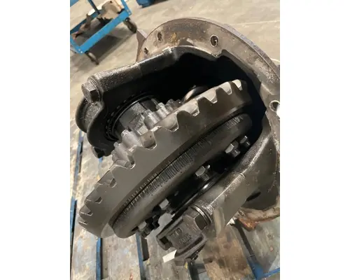 VOLVO VNL64 Differential Assembly (Rear, Rear)