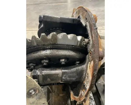 VOLVO VNL64 Differential Assembly (Rear, Rear)