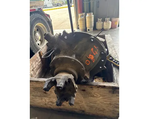 VOLVO VNL64 Differential Assembly (Rear, Rear)