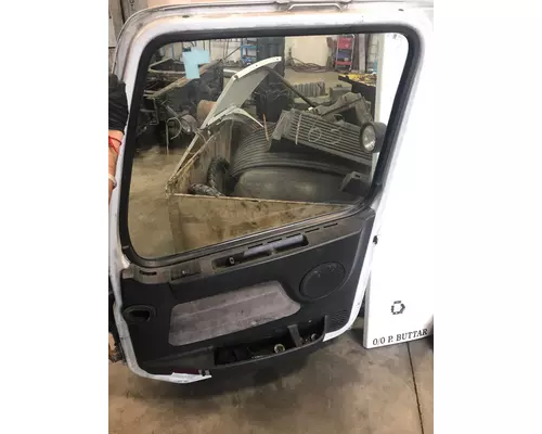 VOLVO VNL64 Door Assembly, Front