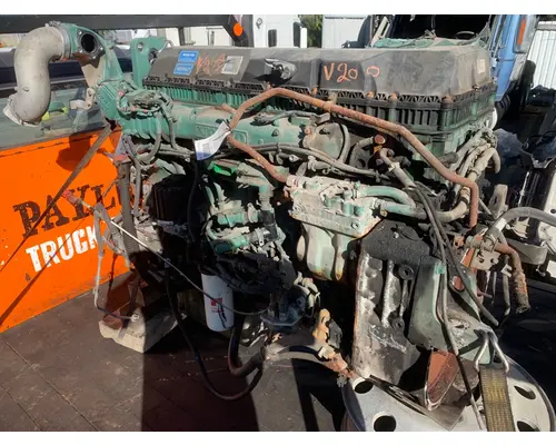 VOLVO VNL64 Engine Assembly