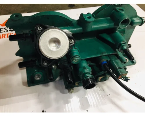 VOLVO VNL64 Engine Parts, Misc.
