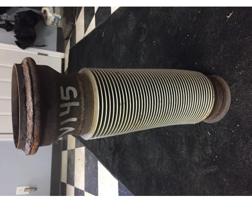 VOLVO VNL64 Exhaust Pipe