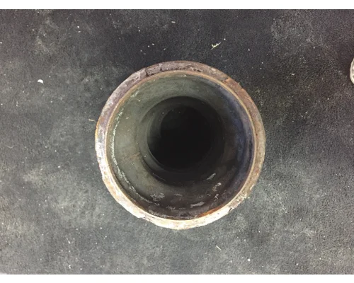 VOLVO VNL64 Exhaust Pipe