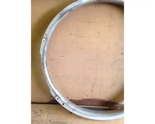 VOLVO VNL64 Fan Blade
